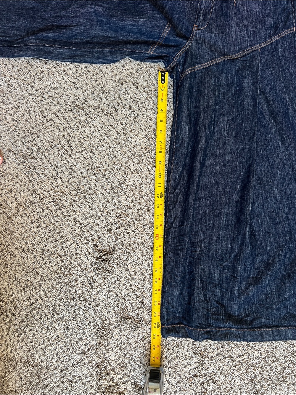 VGUC Pilcro Anthropologie Seamed Flounce High Rise Wide Leg Jeans. Size 30 - Picture 12 of 13